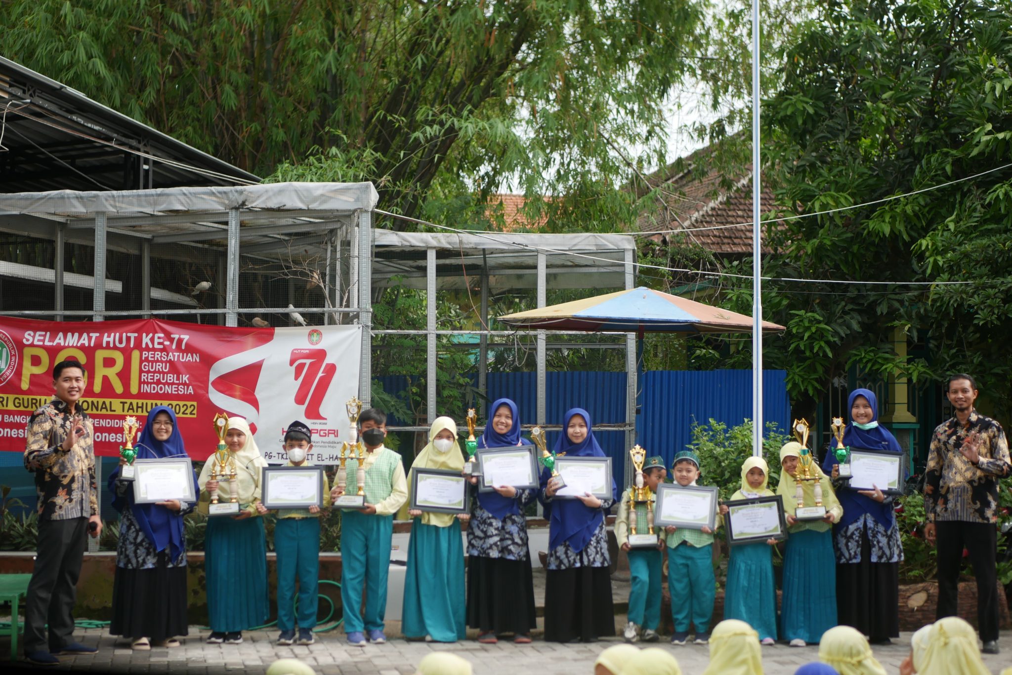 Lomba Kebersihan Kelas Kelas Unggul Berlomba Menjaga Kebersihan Dan