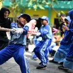 lomba tarik tambang dalam rangka memperingati HUT Indonesia ke-80